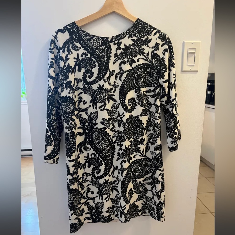 Chic dress
